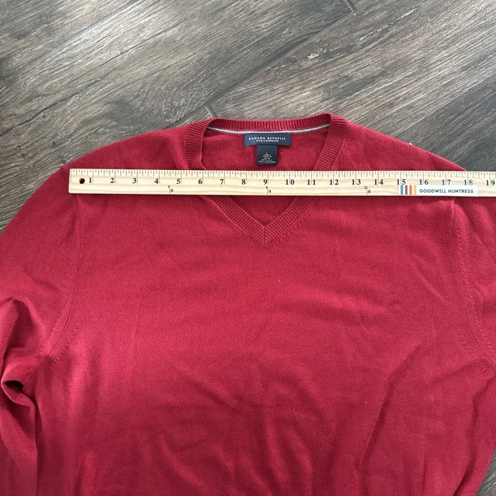 Banana Republic Sweater Men Large Silk Cashmere V-Neck Red Lightweight Knit